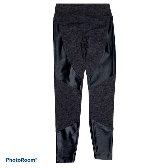 Koral Forge Paneled Mid-Rise Leggings Gray XS - Picture 2 of 11